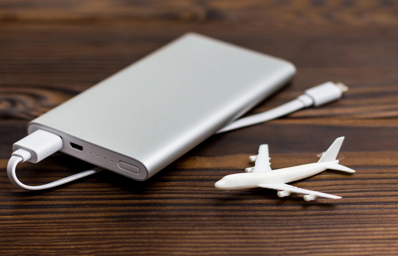 Passengers Advised to Comply with Regulations on Spare Lithium Batteries (Power Banks) on Flights